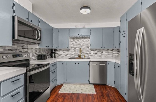 Pueblo House | 5BR Spacious Pueblo Family Retreat w/Game Room!