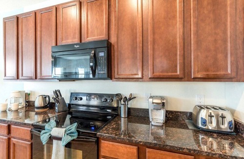 Watersong House | 6BR Disney Area Villa, South Facing Pool, Spa, Game Room