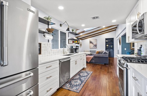 Scenic Heights House | 8 bedrooms, sleeps 20: Hot Tub, 20mins to Denver/Red Rocks