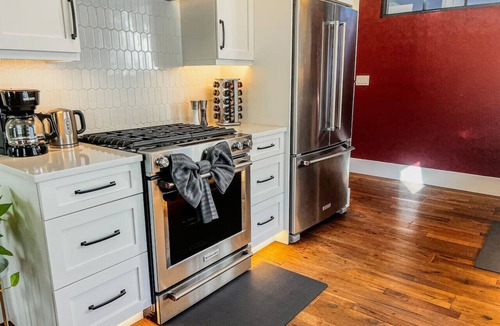 Mapleton Hill House | 9 Min Walk to Pearl Street - Downtown Boulder