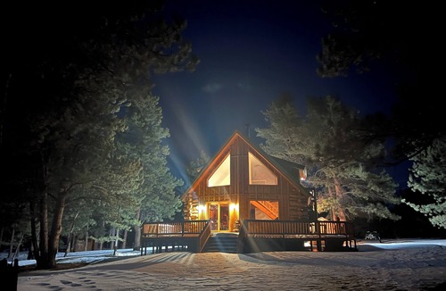 Hartsel Cabin | A cozy log cabin in the Rockies! Close to Buena Vista or daytrip to Breckenridge