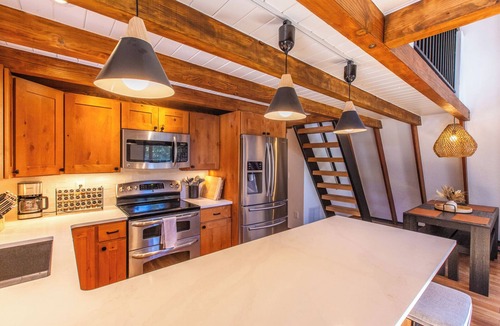 Blue River Cabin | A-Frame Cabin with Private Sauna & Hot Tub