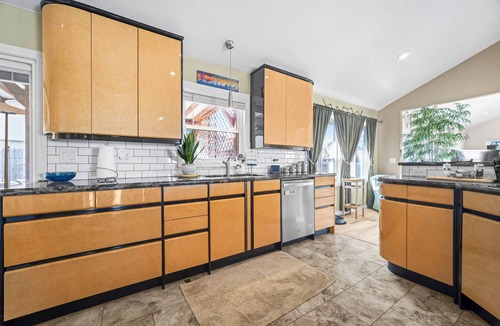 Lamar Heights Area House | A Majestic Denver Family Retreat