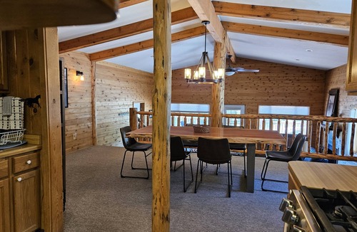 Nathrop Cabin | Alpine Cabin at Deer Valley Ranch. Family friendly w/resort amenities included