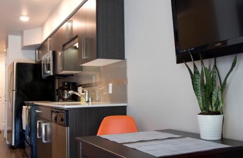 Broadway Apartment | Amazing Capitol Hill Apartment with Free Parking!