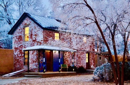 Raton Apartment | Amazing Historic 1800s Carriage House