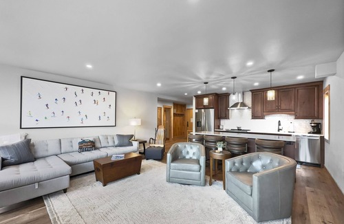 Copper Mountain Condo | Amazing Location. Steps to American Eagle Lift. CJ202