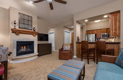 Beaver Creek Ski Chalet | An old-world alpine chalet with emphasis on modern luxury and sophistication.