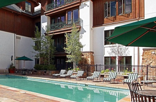 Beaver Creek Ski Chalet | An old-world alpine chalet with emphasis on modern luxury and sophistication.