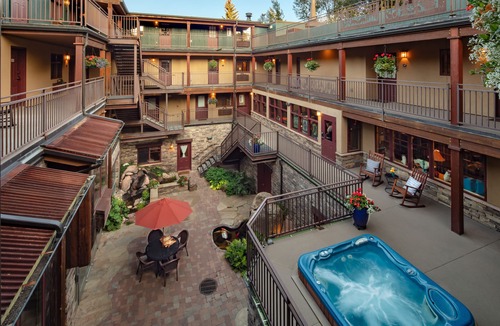 West End Bed & Breakfast | Annabelle Inn