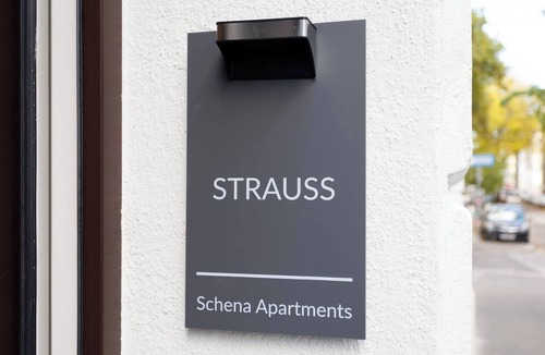Wieden Apartment | Artisan Inspired · Strauss Boutique Studio