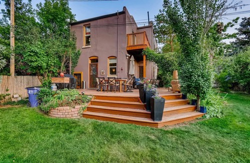 Whittier House | Artsy Victorian I Near RINO I Downtown