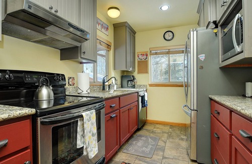Nathrop Cabin | Aspen Grove - spend some time by a creek! 3 bedrooms each with private entrance.