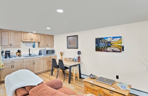 Cedaredge Apartment | Aspen Oasis with Hot Tub and Mnt View