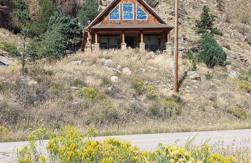 Rustic House | August Just Opened Up & Beautifully Wild has A/C! 21-Z3031