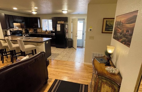 Berkley House | Awesome Denver Location! Near downtown, Redrocks, Golden, Boulder, Lohi & RiNo!