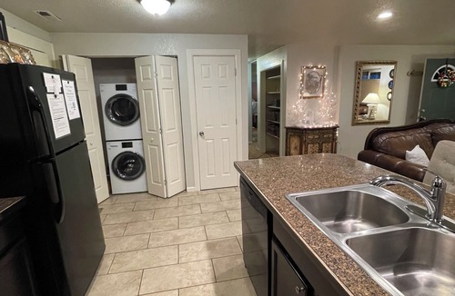 Berkley House | Awesome Denver Location! Near downtown, Redrocks, Golden, Boulder, Lohi & RiNo!