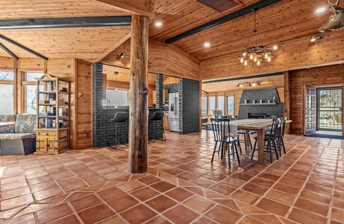 Collbran House | B4 Ranch Full Lodge & Cabin - Sleeps 20