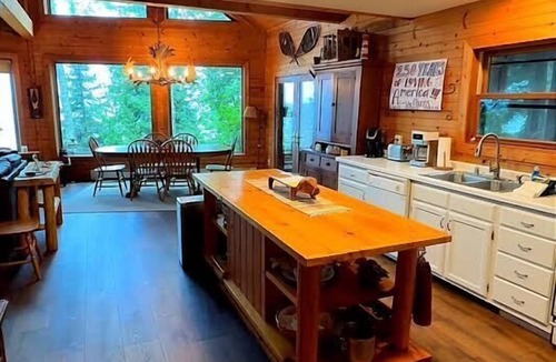 La Pointe House | Bear Path on the South Shore of Madeline Island