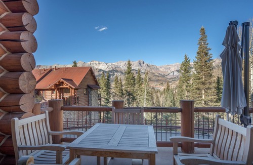Mountain Village House | Beautiful 4 Bedroom Townhome Located off Village Bypass Ski Run