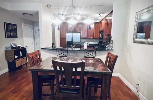 Englewood Condo | Beautiful and cozy 2-bedroom condo in the heart of DTC!