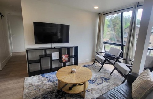 Kerr Gulch House | Beautiful Mountain Views in the Heart of Evergreen