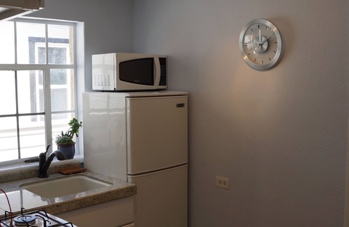 City Park West Apartment | Beautiful Retreat, Uptown walk Downtown, Convention Center & tourist attractions