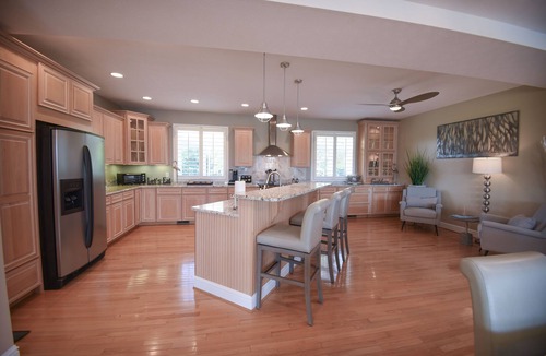 Buckroe Beach House | Beauty For Ashes Retreat -Luxury Waterfront 2700 SQ FT; Buckroe Beach; Sleeps 10