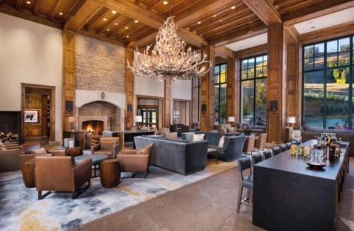 Beaver Creek Hotel | Beaver Creek Park Hyatt - King Room - ski in/out, pool, spa, hot tubs & dining!