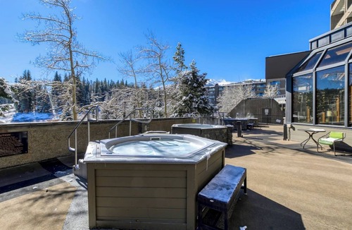 Peak 9 Hotel | Beaver Run - Hotel Room With All Resort Amenities