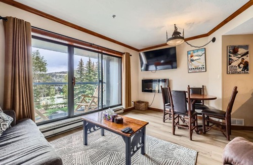 Peak 9 Apartment | Beaver Run Studio With Kitchen, Dog Friendly- 4217