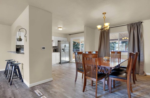 Northeast Colorado Springs House | Bella Montagne Safe and Centrally located Charming Home Close to AF Great Area.