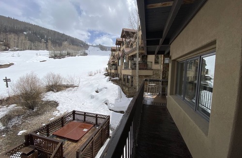 Mountain Village Condo | Best Ski In Ski Out in Mountain Village/Telluride