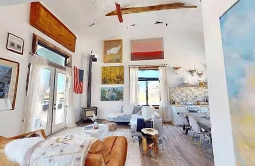 Cimarron House | Black Canyon 4BR OffGrid Retreat Crawford Colorado Spacious 4-bedroom house