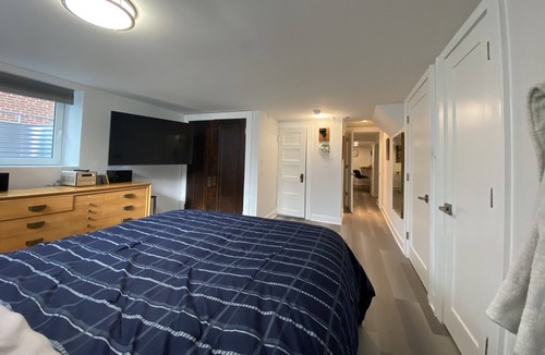 Hale House | Black door Dalhia