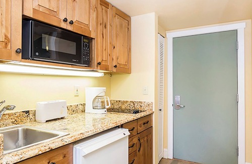Mountain Village Apartment | Blue Mesa Lodge 32A by Avantstay Located In The Heart Of Mountain Village w/Prime Skiing Access