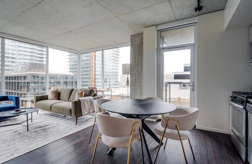 Belltown Apartment | Blueground | Denny Triangle, pool, nr Seattle Art Museum