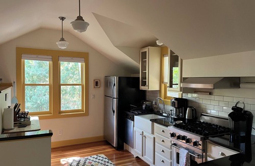 Downtown Cottage | BOULDER OASIS - STEPS FROM DOWNTOWN BOULDER & THE 2027 SUNDANCE FILM FESTIVAL