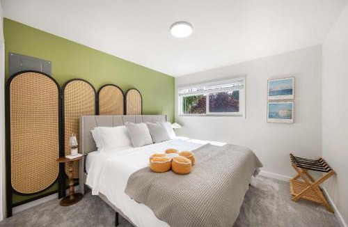 Lower Queen Anne Apartment | Brand New 2BR Condo in Queen Anne Walk to Space Needle