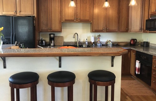 Ridglea Hills House | Bright and happy home in Boulder Fully Furnished, Pet Friendly!