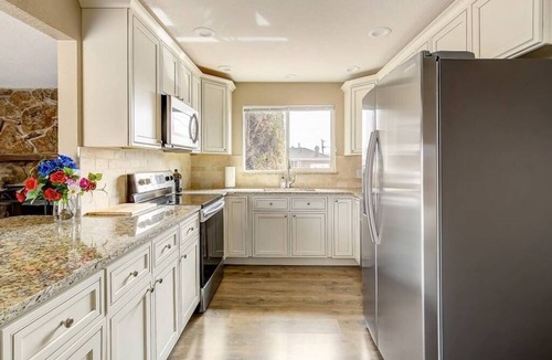 Twin Lakes House | Bright & Spacious 5BR Home – Easy Access to Downtown Denver, Boulder, & Golden!