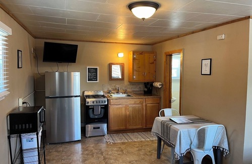 South Fork Cabin | Cabin #4 at Aspen Ridge Cabins in mountains near Rio Grande River