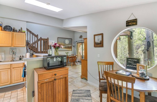 Black Hawk Cottage | Cabin on Clear Creek: A Hobbits Retreat!