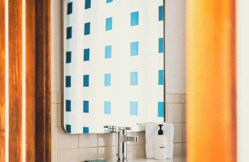 Hale Apartment | Cactus Bloom Retreat | La Vista Motel | 206