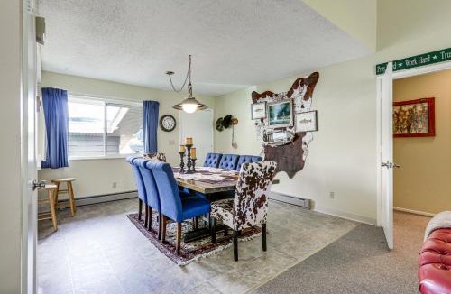 Carbondale House | Carbondale Condo w/Balcony & On-Site Fly Fishing!