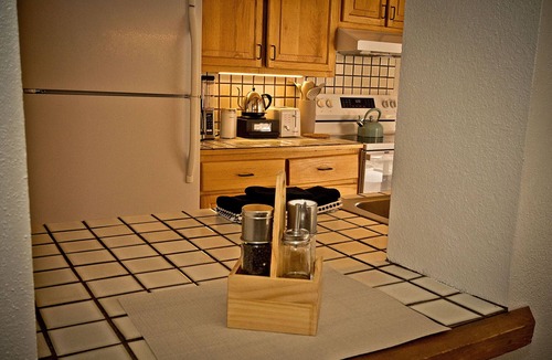 Moffat House | Casa Cumbres: Creek, Hiking Trails & Pet Friendly