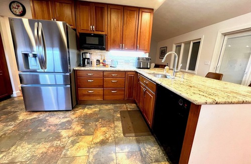 Englewood House | Centennial Charm: 4BR, 2.5BA w/Grand Primary Ensuite
