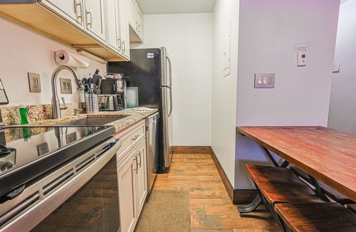 Copper Mountain Village Condo | Center Village Ski In/Out Perfectly decorated and sleeps 6 Walk to everything