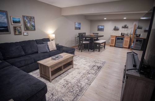 Bailey House | Charming 3-bedroom house with hot tub in Bailey, perfect for relaxing stays