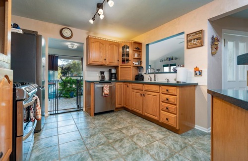 Palisade House | Charming 4-bedroom house in Fruit and Wine country Palisade! Retired BnB